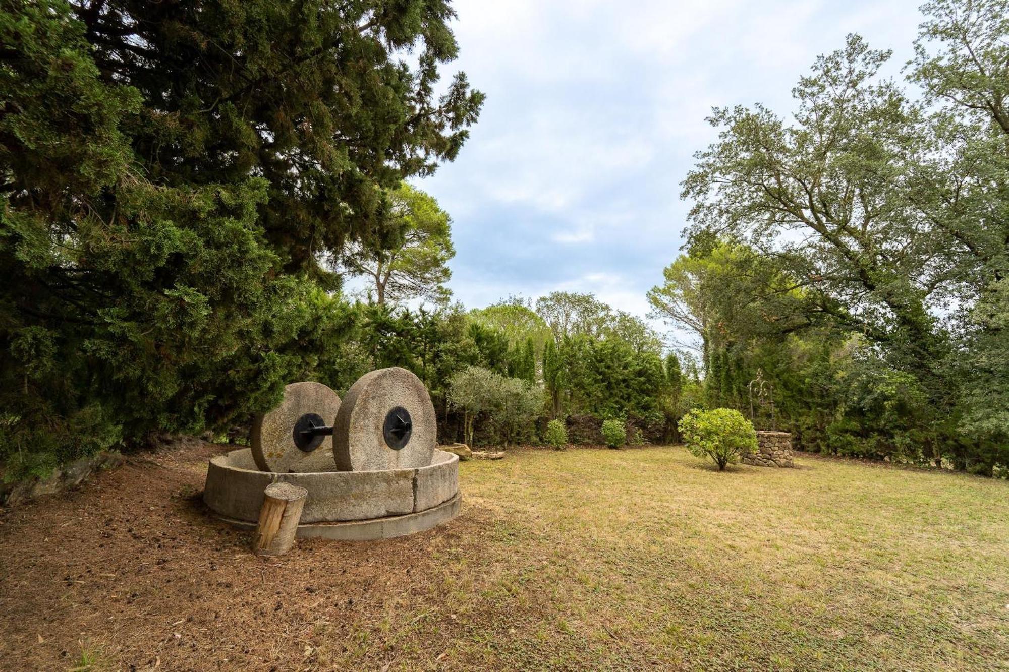 Villa Castell In Girona à Sant Miquel de Campmajor Extérieur photo