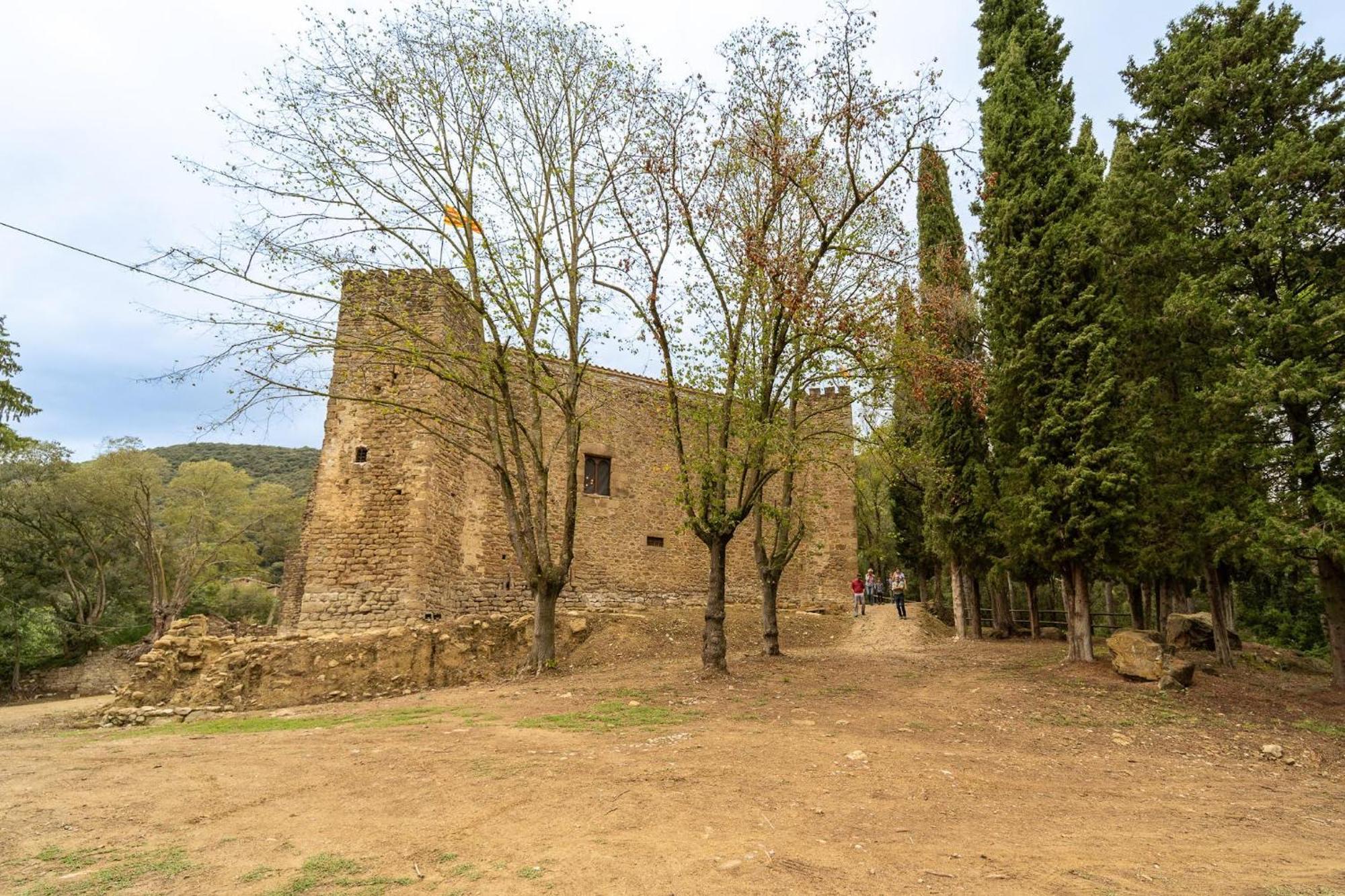 Villa Castell In Girona à Sant Miquel de Campmajor Extérieur photo