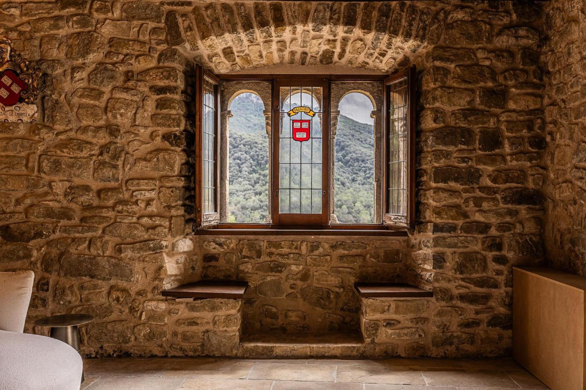 Villa Castell In Girona à Sant Miquel de Campmajor Extérieur photo