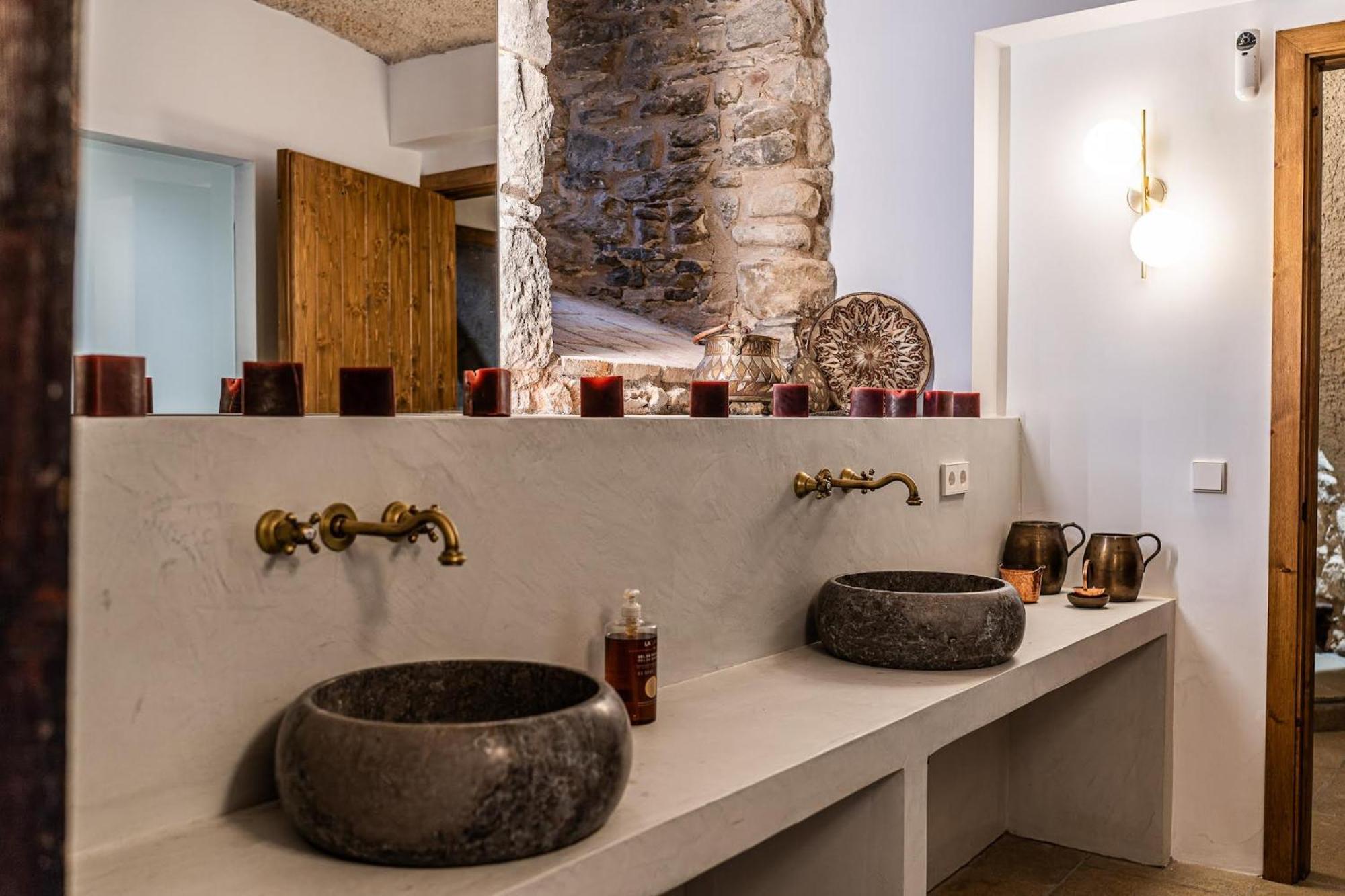 Villa Castell In Girona à Sant Miquel de Campmajor Extérieur photo
