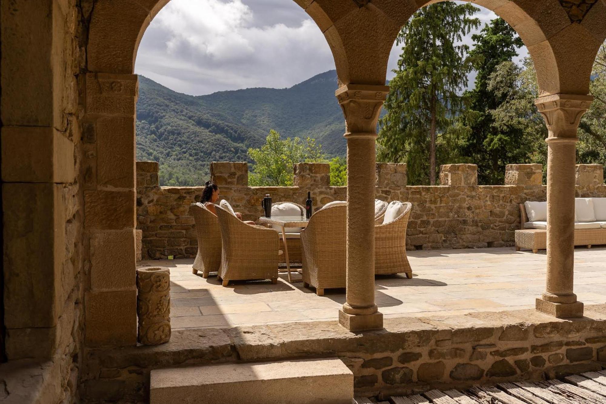 Villa Castell In Girona à Sant Miquel de Campmajor Extérieur photo