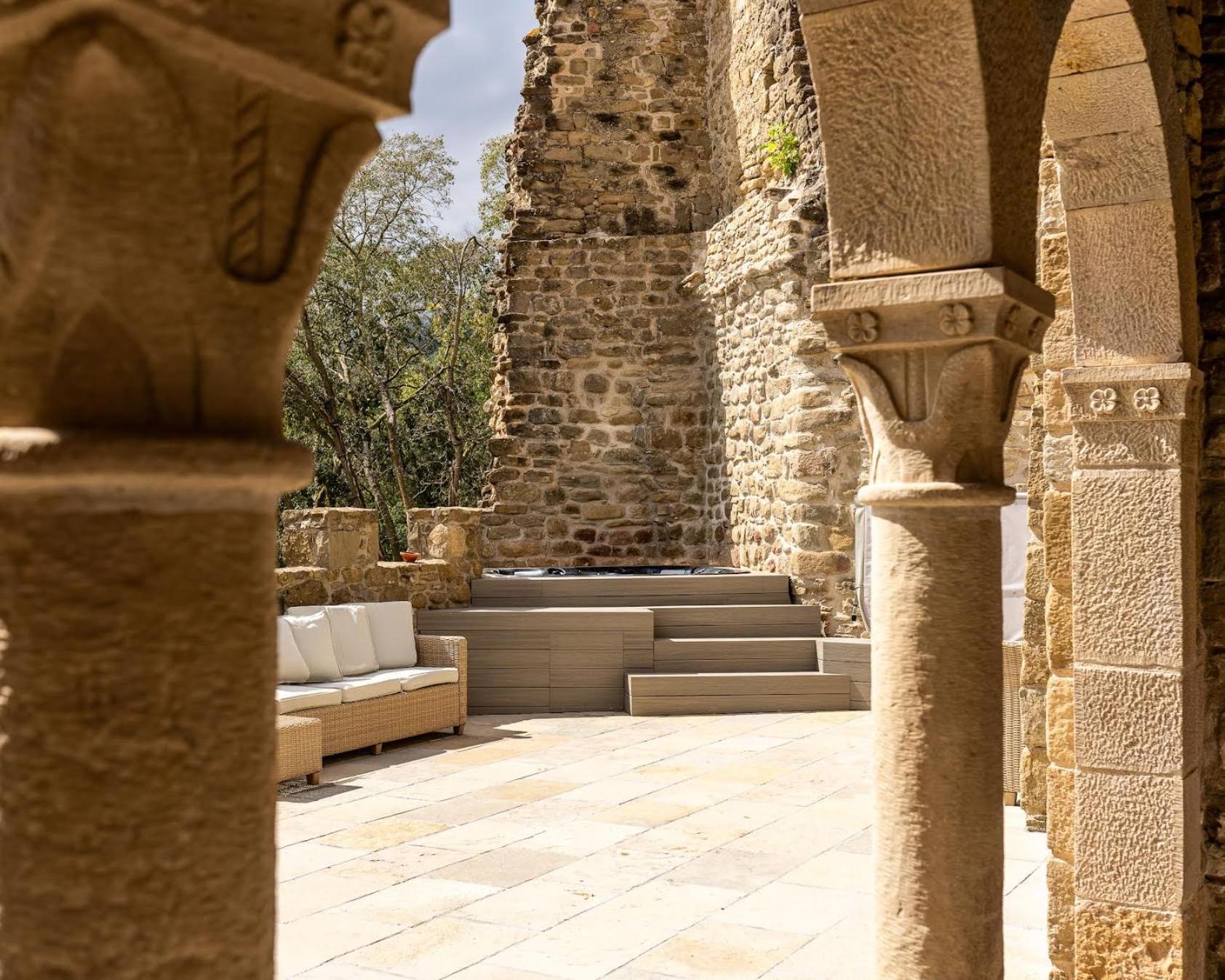 Villa Castell In Girona à Sant Miquel de Campmajor Extérieur photo