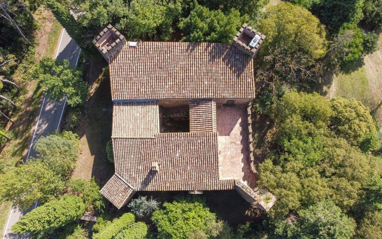 Villa Castell In Girona à Sant Miquel de Campmajor Extérieur photo