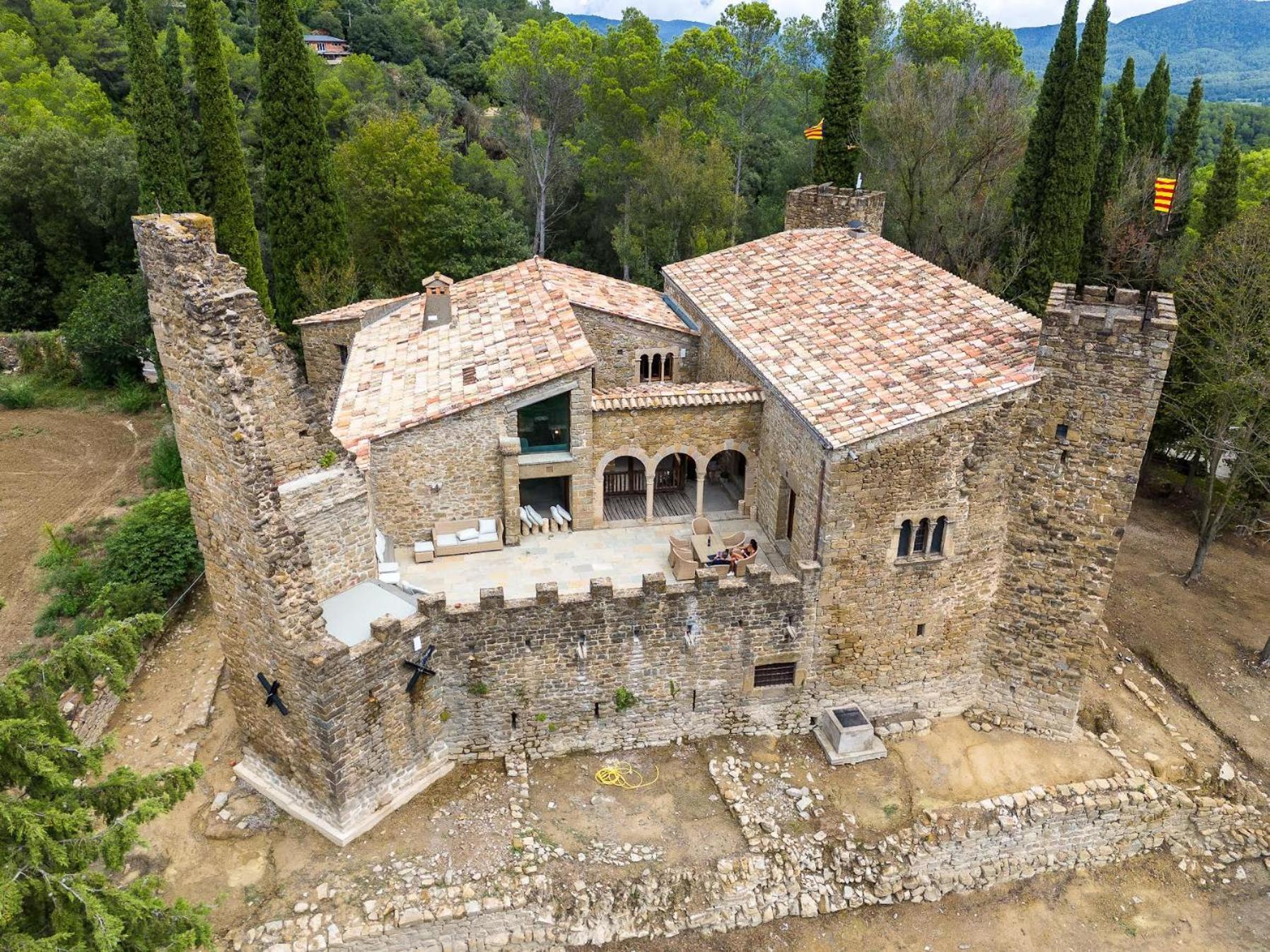 Villa Castell In Girona à Sant Miquel de Campmajor Extérieur photo